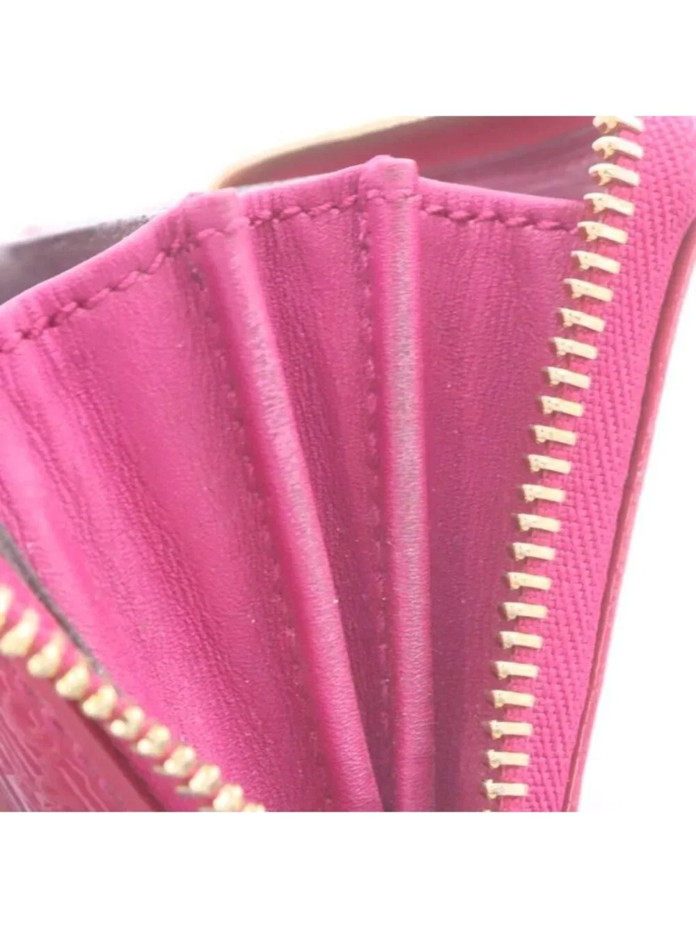 Gucci Micro Guccissima Coin Purse Wallet Zip Around GG Pattern Pink